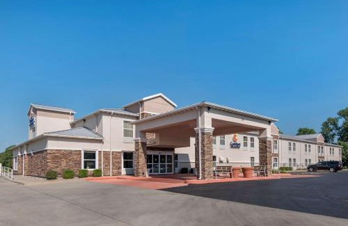 Junction City Hotel | Comfort Inn & Suites Junction City - near Fort Riley