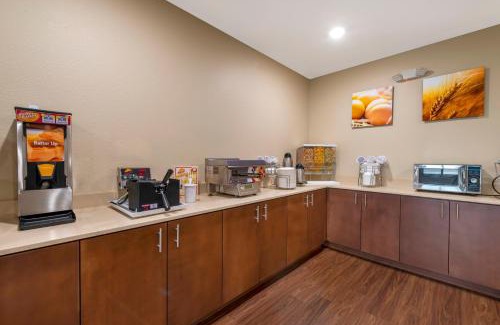 Mankato Hotel | Comfort Inn & Suites North Mankato
