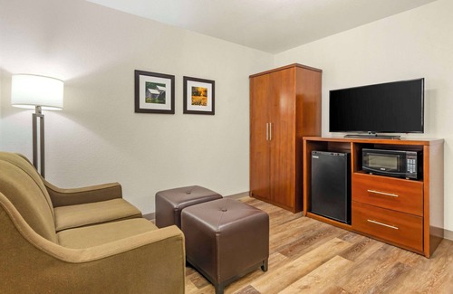 Wytheville Hotel | Comfort Inn Wytheville - Fort Chiswell