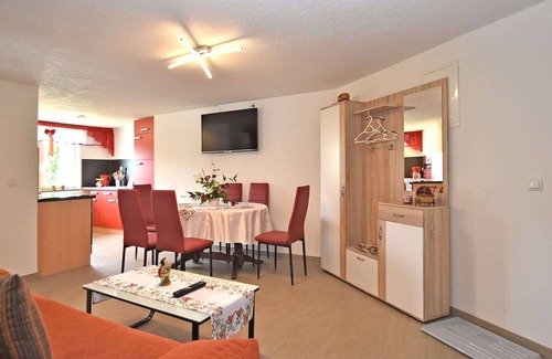 Lichtenhain Apartment | Comfort & Nature Escape