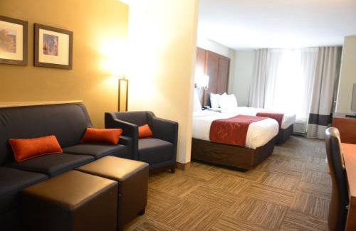 Urbana Hotel | Comfort Suites Urbana Champaign, University Area