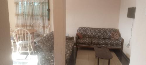 Freetown Apartment | Comfort Zone Furnished Apartments 2