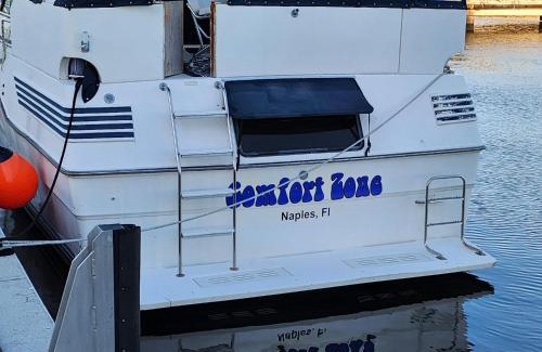 Naples Boat Rental | Comfort Zone Private Yacht Charter