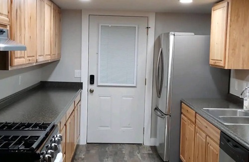Ava House | Comfortable 2 bedroom house with 4 beds