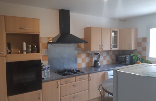 Alenya Villa | Comfortable 3-bedroom villa in quiet residential area 5 minutes from the beach
