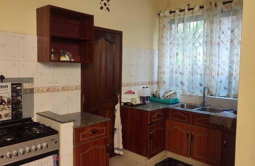 Shanzu Apartment | Comfortable 3 bedroom with restaurant and pool area