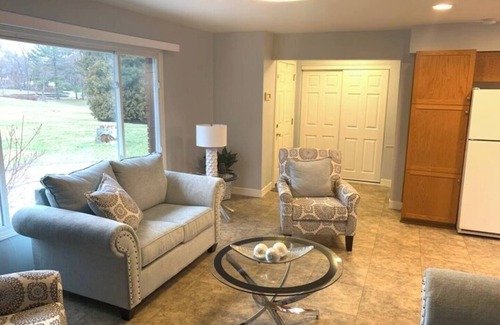 Troy House | Comfortable 4 bedroom house in Troy