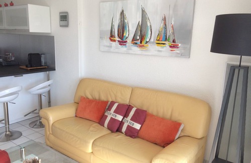 Pornic Apartment | Comfortable 42 m2 apartment for 4 people, walking distance to the beach .