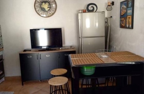 Peymeinade Apartment | Comfortable air-conditioned studio in a quiet villa 15 km from Cannes