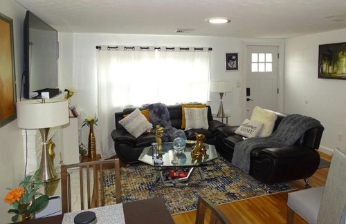 Randolph House | Comfortable and Convenient 3 Bed Home