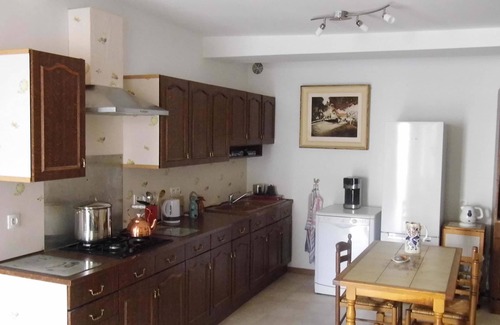 Fumay House | Comfortable and cool cottage made of local stone near the Meuse and the greenway