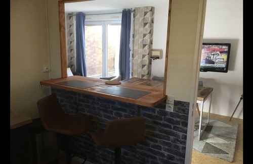 Petit-Fort-Philippe Apartment | Comfortable apartment close to the beach and town center