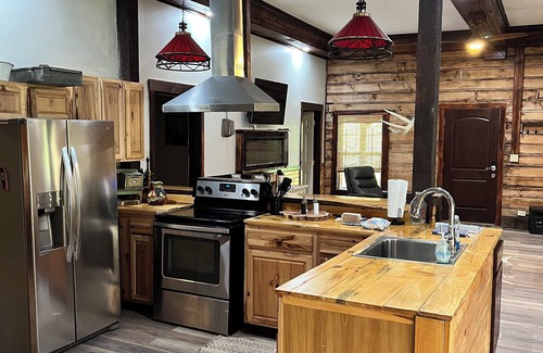 French Lick Cabin | Comfortable cabin. French Lick. Close to everything. Pet friendly. WiFi. Acerage
