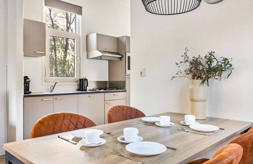 Hooghalen House | Comfortable chalet with modern amenities