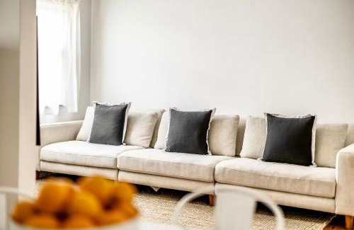 Evandale House | Comfortable & Convenient Family Home