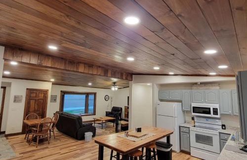 Sparta House | Comfortable Country Home