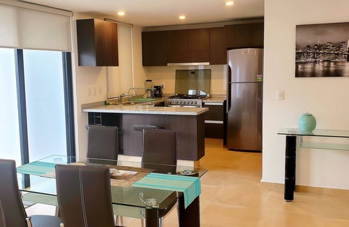 El Marques House | Comfortable house at Reserve and Golf Zibatá, great for families and friends.