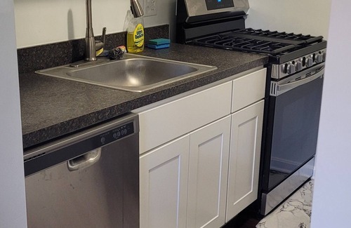 North Bethesda Condo | comfortable house