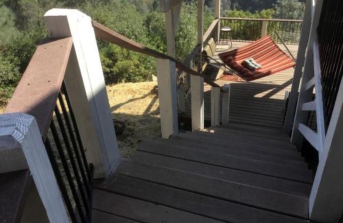 Penn Valley Cabin | Comfortable Mountain Getaway in Penn Valley, California