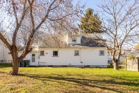 Rochester House | Comfortable Private Rooms in Rochester
