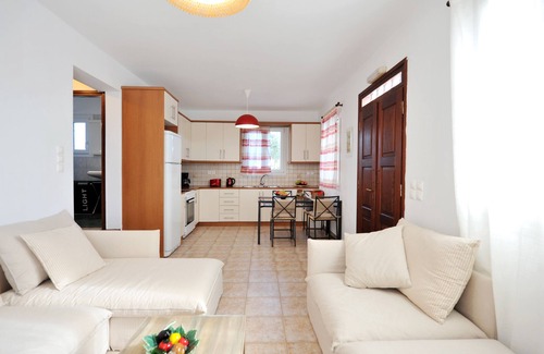 Adamas House | Comfortable, Quiet Home. Mistral Maisonette. Milos, Adamas.