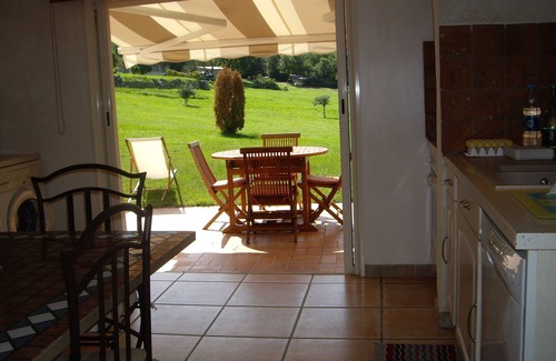 Patrimonio House | comfortable rental type f2 in the heart of the vineyard with swimming pool