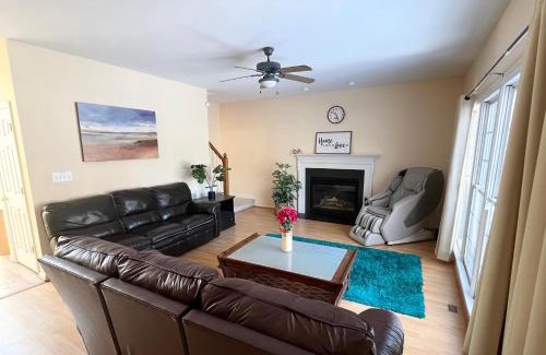 Chapel Hill House | Comfortable Rooms in A Single Family House in Chapel Hill near UNC Duke RTP