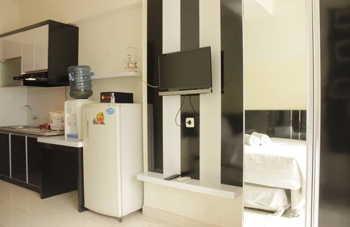 Cileunyi Apartment | Comfortable Studio Room Apartment at Stanford Jatinangor