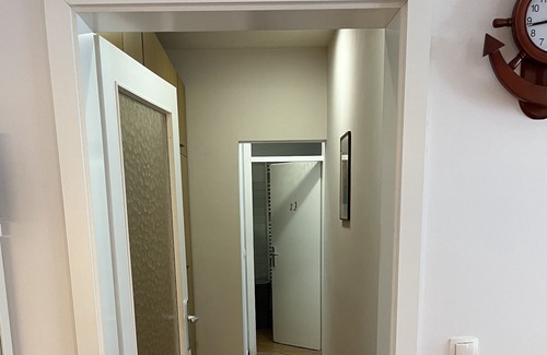 Siska District Apartment | Comfortable Two Bedroom Apartment with Parking