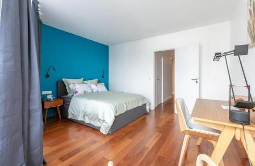 Puteaux House | Comfortion Zaira - Suite de luxe avec vue sur la Défense
