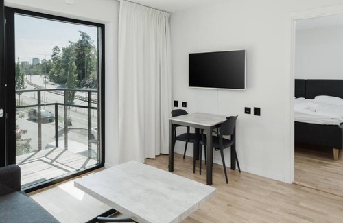 Lidingo Apartment | Comfy and well equipped Apartment w free parking