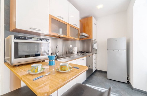 Pegli Apartment | Comfy Apartment x4 - w/Balcony