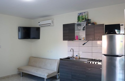 Tanki Leendert Apartment | Comfy Studio with large veranda + Shared Pool