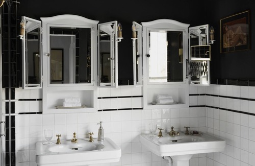 Hancock Hotel | Commodore Perry Estate, Auberge Resorts Collection