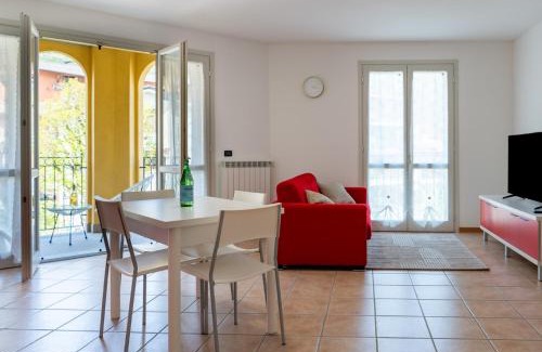 San Pellegrino Terme Apartment | Como Suite Love Escape near QC Terme
