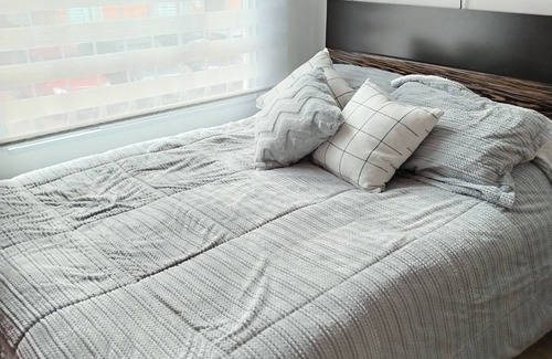 Puente Aranda House | Comoda Habitacion a 15 min del Aeropuerto