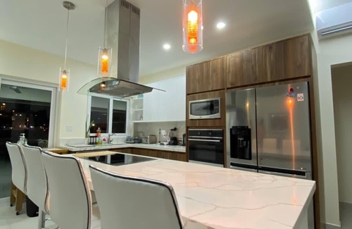 Palm Beach Villa | Complet villa