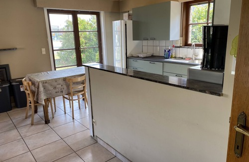 Lokeren House | Complete house with garden 10 people - 5 bedrooms - free parking