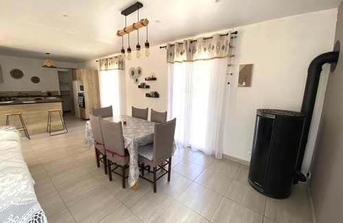 Allez-et-Cazeneuve House | Completely renovated country house with air conditioning and garden