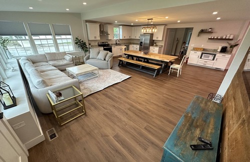 Port Sanilac Cottage | Completely remodeled getaway! Walking distance to beach, restaurants and bars