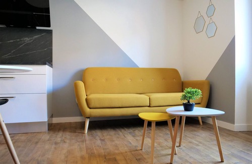 Aurillac Apartment | Completely renovated modern apartment