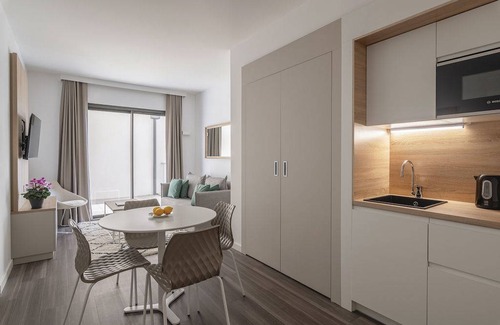 Antibes Condo | Condo ∙ 1 bedroom ∙ 4 guests