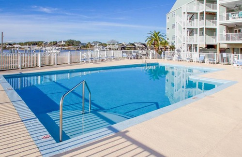Orange Beach East Condo | Condo ∙ 2 bedrooms ∙ 6 guests
