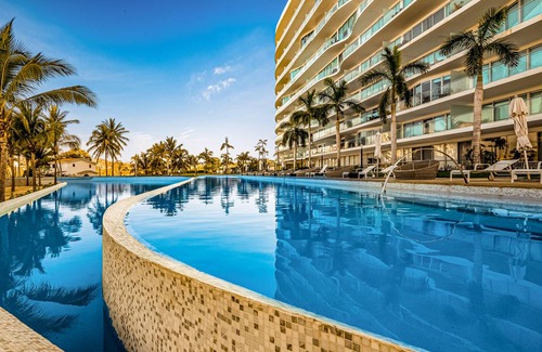 Flamingos Condo | Condo ∙ 4 bedrooms ∙ 8 guests