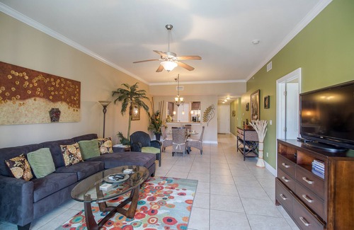 Henderson Point Condo | Condo Directly On The Beach In Pass Christian! 2 Bedroom/2 Bath- Sleeps 6!