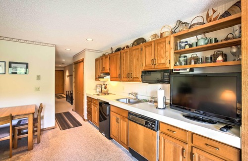 Mancelona Condo | Condo on First Green w/Deck at Schuss Mountain!