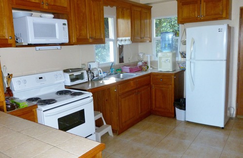 Brick Bay Condo | CONDO VISTA DEL MAR-SEASIDE CONDO-3 BR - SEA VIEWS, POOL, SAND BEACH, SNORKEL