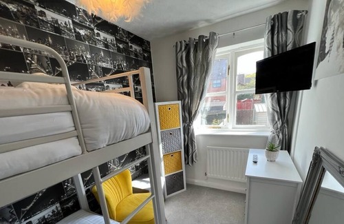Telford House | Coney Green Way - close to PRH