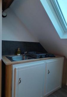 Ecartelee-Bonabry-Orieres-Paron Apartment | confort et tranquillité à Fougères - studio tout équipé