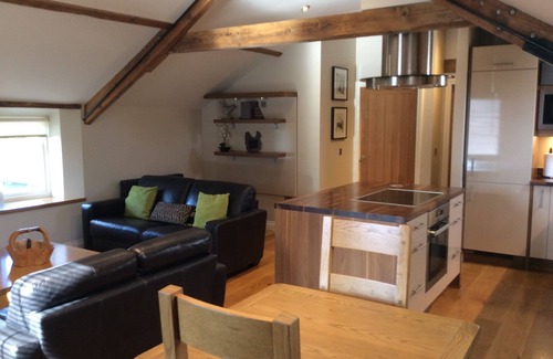 Malton House | Contemporary Barn conversion set on the edge of The Howardian Hills